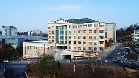 법학전문대학원 전경